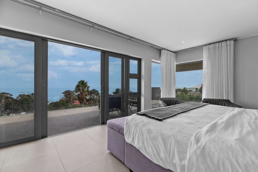 10 Bedroom Property for Sale in Camps Bay Western Cape